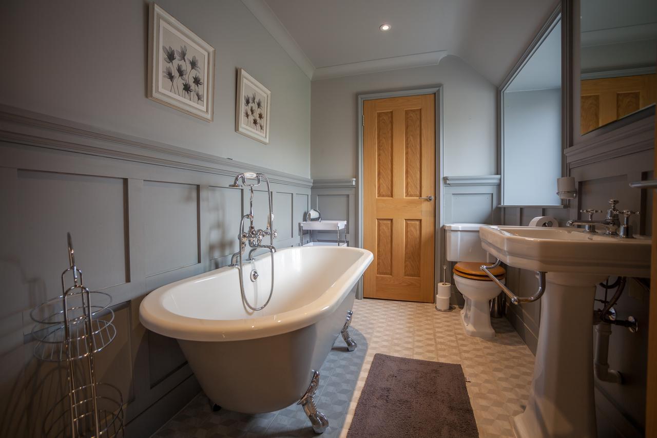 Ludlow - Linnet House - Well Presented Townhouse With Parking - Perfect Location For Exploring On Foot, Sleeps Up To 8 Guests - Hosted By Rentmyhouse Exterior foto